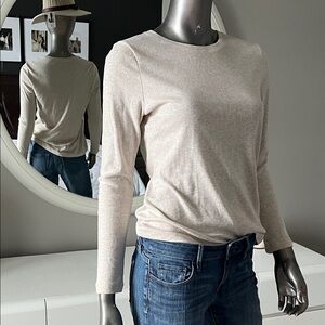 Cream/Beige Long Sleeve Top